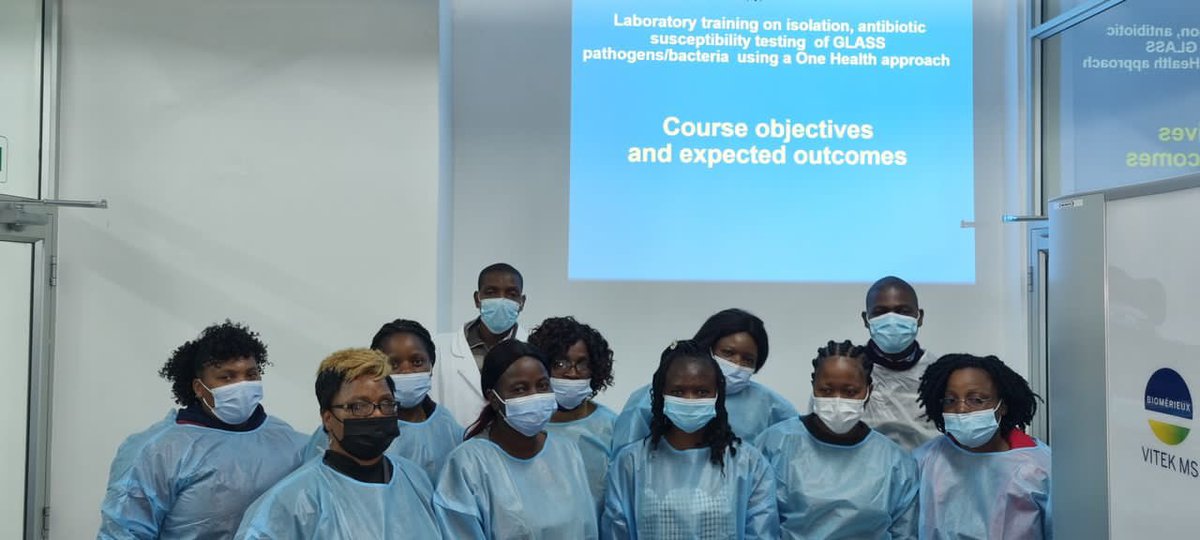 WHO_Zimbabwe's tweet photo. #HappeningNow: Refresher microbiology training of 10 laboratory personal @hrecentralhosp. The training will strengthen one of 🇿🇼 biggest central hospital surveillance for better prevention &amp; management of diseases, thanks to @FlemingFund which made @WHO_Zimbabwe support possible. https://t.co/dq9u52CIzz
