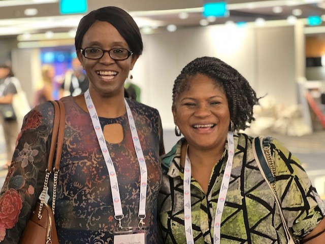 I am intentionally starting this new week with this post, celebrating Dr. Ebere Okereke @DrEmeruemJnr, an inspiring leader in global health @womeninGH that I have deep admiration and respect for 🙌 
So wonderful and grateful we could catch up again at #GHS2022 #WomenLiftWomen