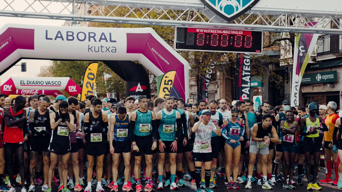 mediadonosti's tweet photo. ¿Sabéis las 2 razones por las que esta Media Maratón es perfecta para hacer marca y poder acreditarla en otras carreras?
1. Cada uno elige al lado de que liebre colocarse. 🐇
2. Es un circuito a nivel de mar, muy llano y sin giros.
 A partir el crono! 🚀

#GoRunSS #MediaDonosti https://t.co/z762gCtFyI