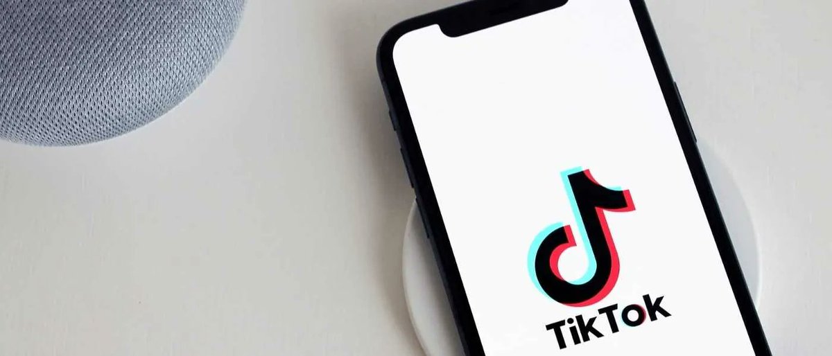 arcadimayor's tweet photo. TikTok prueba un feed de compras en su aplicación #Ecommerce #socialmediamarketing https://t.co/9QtYUPafqN https://t.co/zySkXknwQM