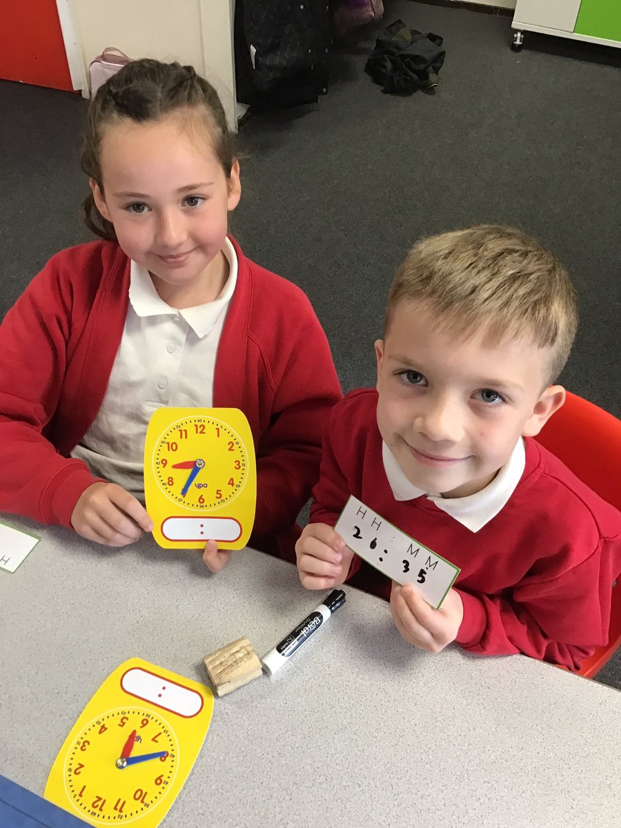 OakfieldY4's tweet photo. Learning to write the 24 hour time digitally in maths this morning #oakfieldmaths https://t.co/rBRd7ukk25