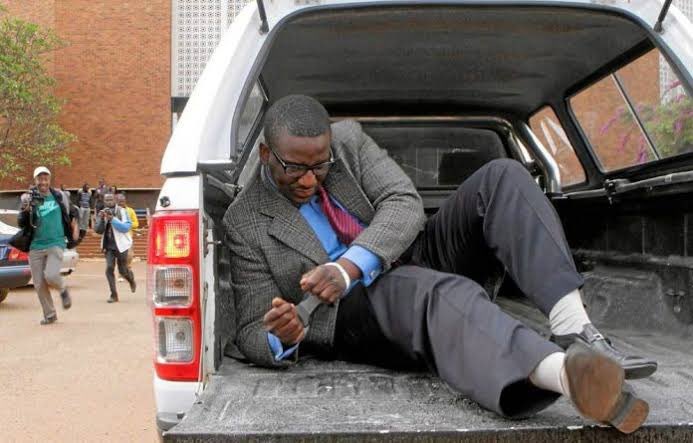 DreamTeam_Zim's tweet photo. I've warned @GGuvamatanga and @MthuliNcube several times to stop with their pointless policies but to no avail, and now I am going to post pictures of @Lee_Ann_Cara cozy with a high profile prophet. 

Make it make sense https://t.co/zBjfyEQBYW