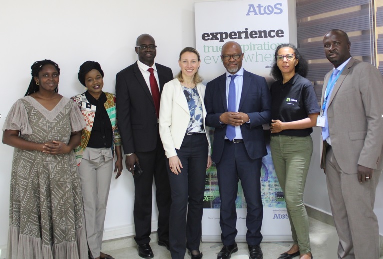 01Talent Africa et <a href="/Atos/">Atos</a> lancent leur première Zone d’Intelligence Collective pour révéler les talents du #numérique de demain au #Sénégal

Le 🎯, but d’accélérer la transformation digitale en Afrique

🗞️[Communiqué de #presse]

bit.ly/3abG3EH