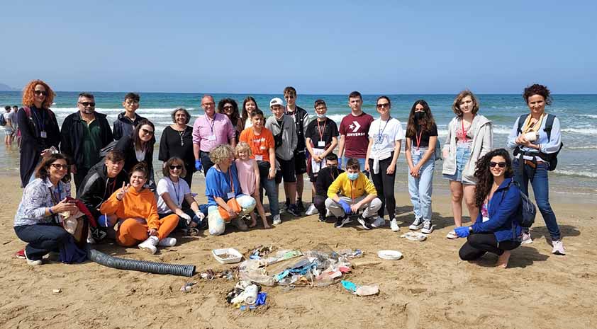 A transnational partner – #teachers – #pupils #meeting took place between the 5th and the 8th of May 2022 on the island of #Crete, Greece under the hospice of the Greek partner @HcmrInOcean and the #Cretaquarium. A total of 57 persons attended. ▶️ ow.ly/sWmg50JNJrk