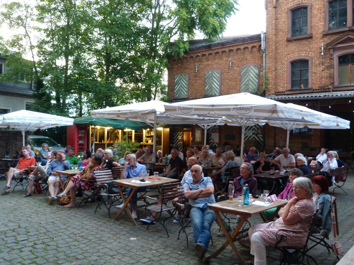 DieFabrikFFM's tweet photo. Immer Dienstags Open-Air in der Fabrik. Morgen 05.07., gibt es Flamenco  Luis Gallo aus Madrid und dem Frankfurter Max Clouth.
https://t.co/BOL458av1S ^ https://t.co/LD5TVZ8hfF