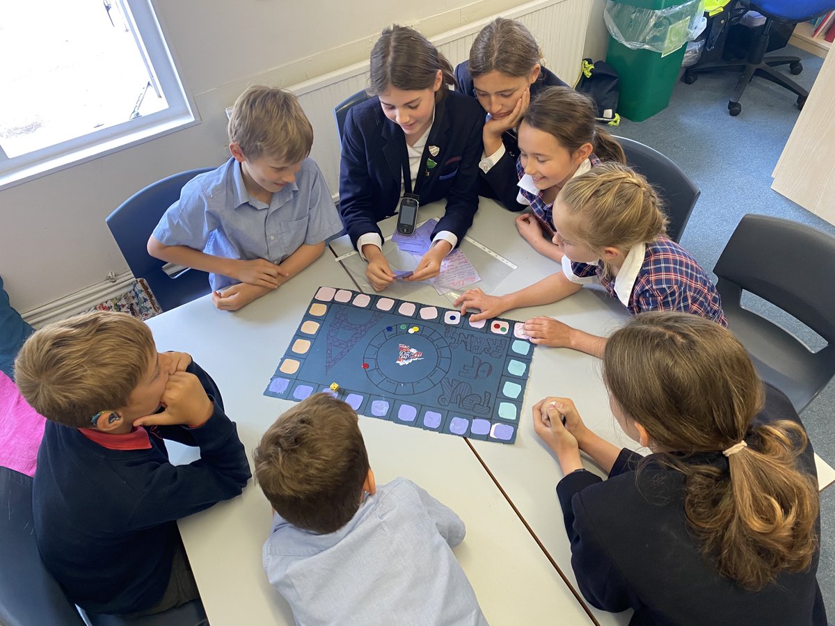 OPS_OratoryPrep's tweet image. Our Year 4 and Year 8 pupils enjoyed some engaging board games last week.

The board games were made by Year 8 and gave all the pupils the opportunity to practise their French. What a fantastic idea!

#OPSLearning #French #Year4 #Year8
