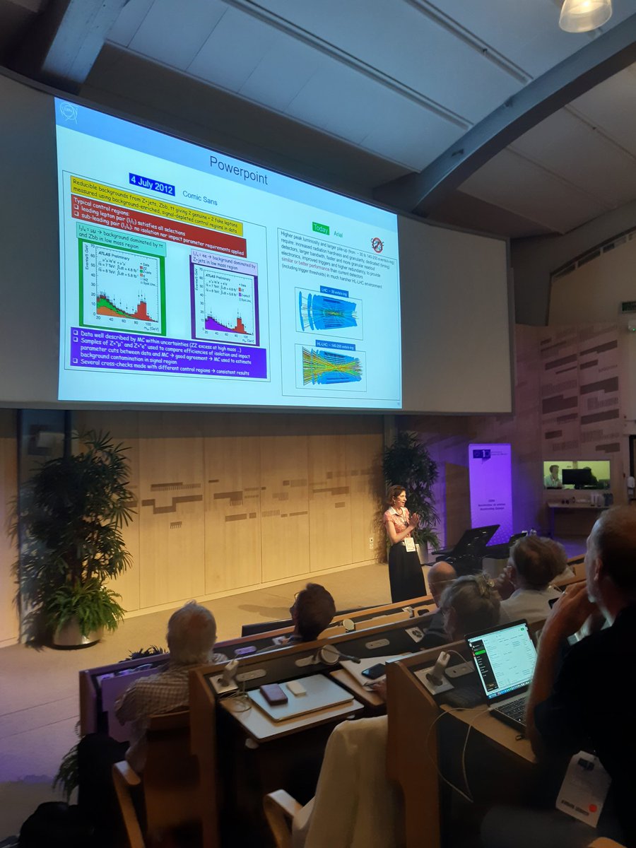 Hilarious bit in today's #Higgs10 symposium <a href="/CERN/">CERN</a> when our Director-General, Fabiola Gianotti, reluctantly agrees to stop using Comic Sans to announce physics results 😂