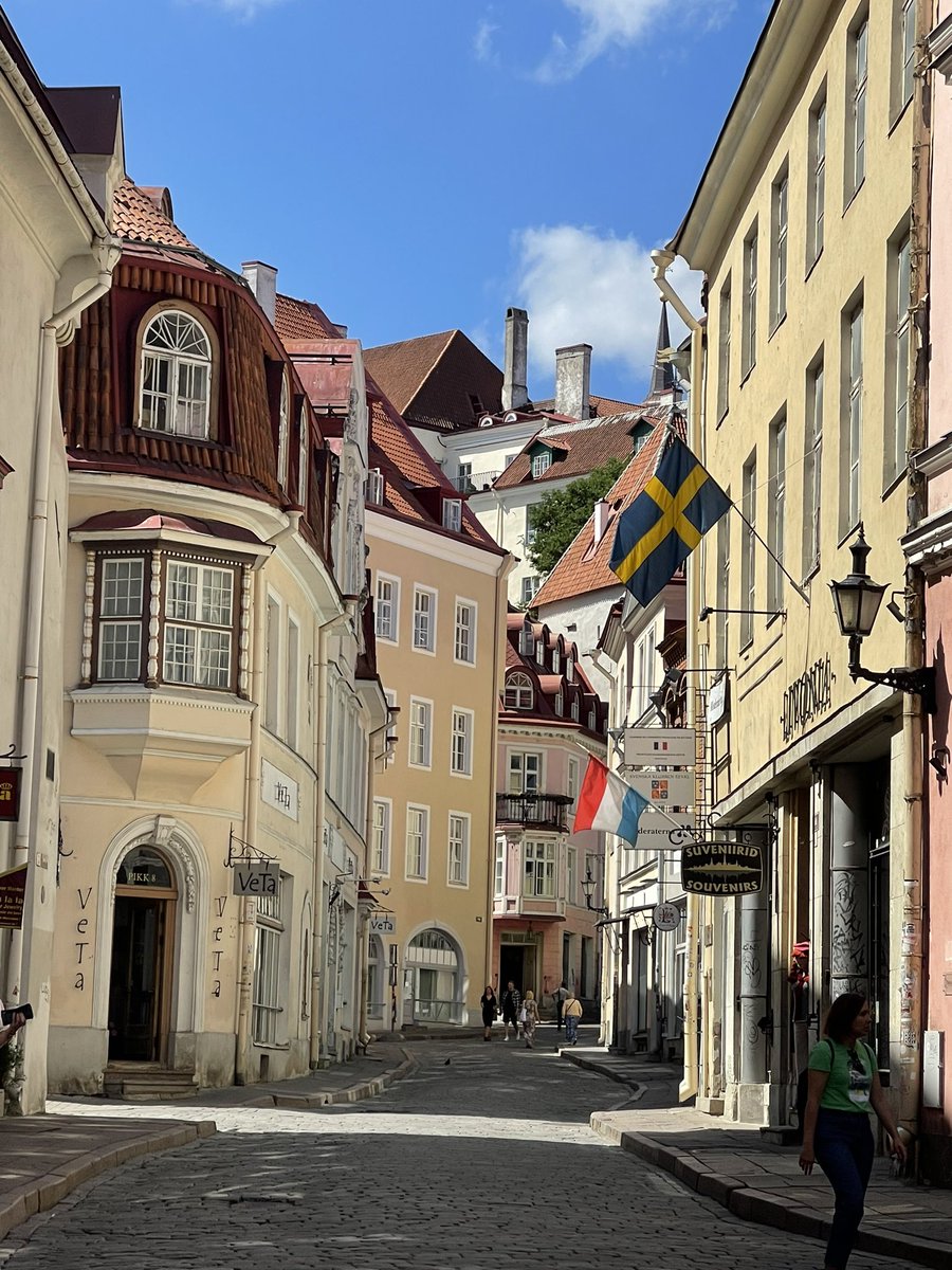 NordicKari's tweet photo. Old city Tallinn, Estonia is beautiful! https://t.co/mkp1coq9Mv