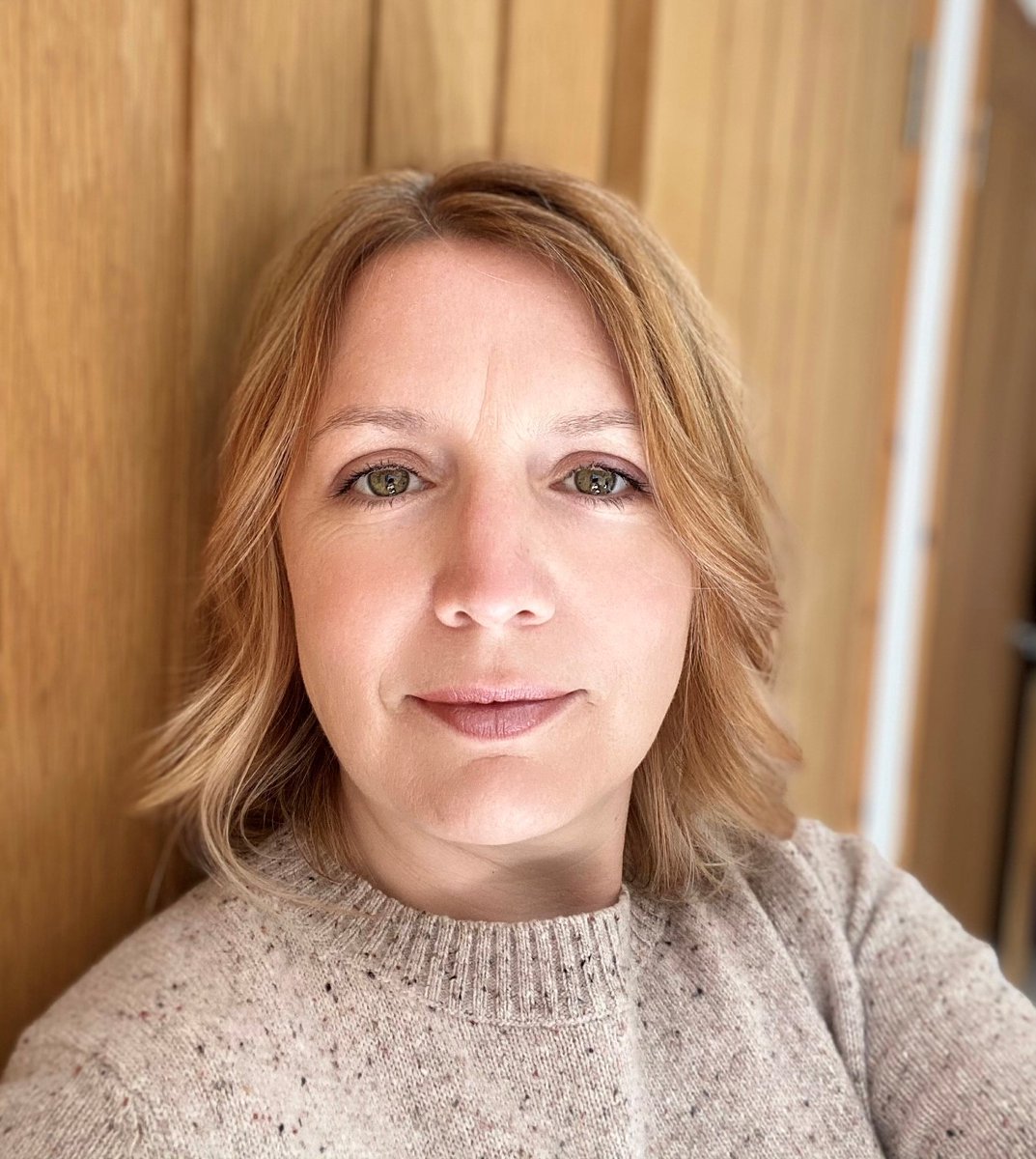 GDSTeam's tweet photo. As a Role Model for @McrDig’s #DigitalHer, our Director of Digital Identity, Natalie Jones, shares her own career journey and advice to young women thinking about working in digital and tech: https://t.co/xEOb9JjFvF
#ThisIsGDS https://t.co/oGASe6H6u3