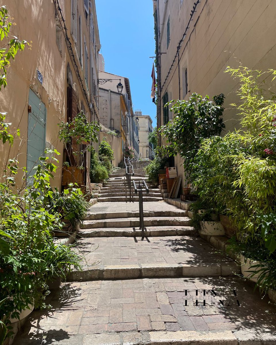 ✨Marseille✨
#abaya #abayastyle #hijab #modestwear 
#hijabinspiration #hinacollectionparis #abayadesigner #abayalovers #modeststyle #modeststreetfashion #hijabstyle #abayaaddict #hijaboutfit #myhijab