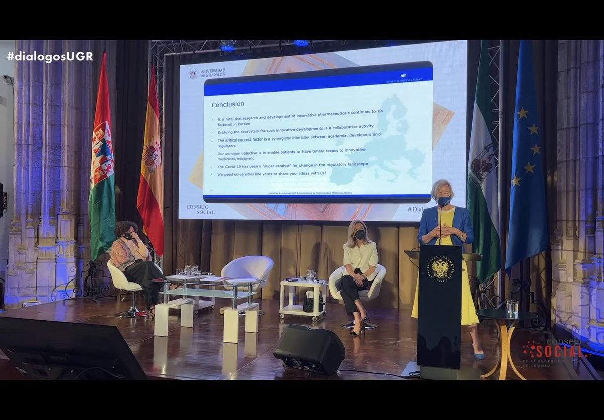 Directora <a href="/EMA_News/">EU Medicines Agency</a> Emer Cooke expresa la necesidad de contar con la universidad y el conocimiento generado para transferirlo a medicamentos innovadores
