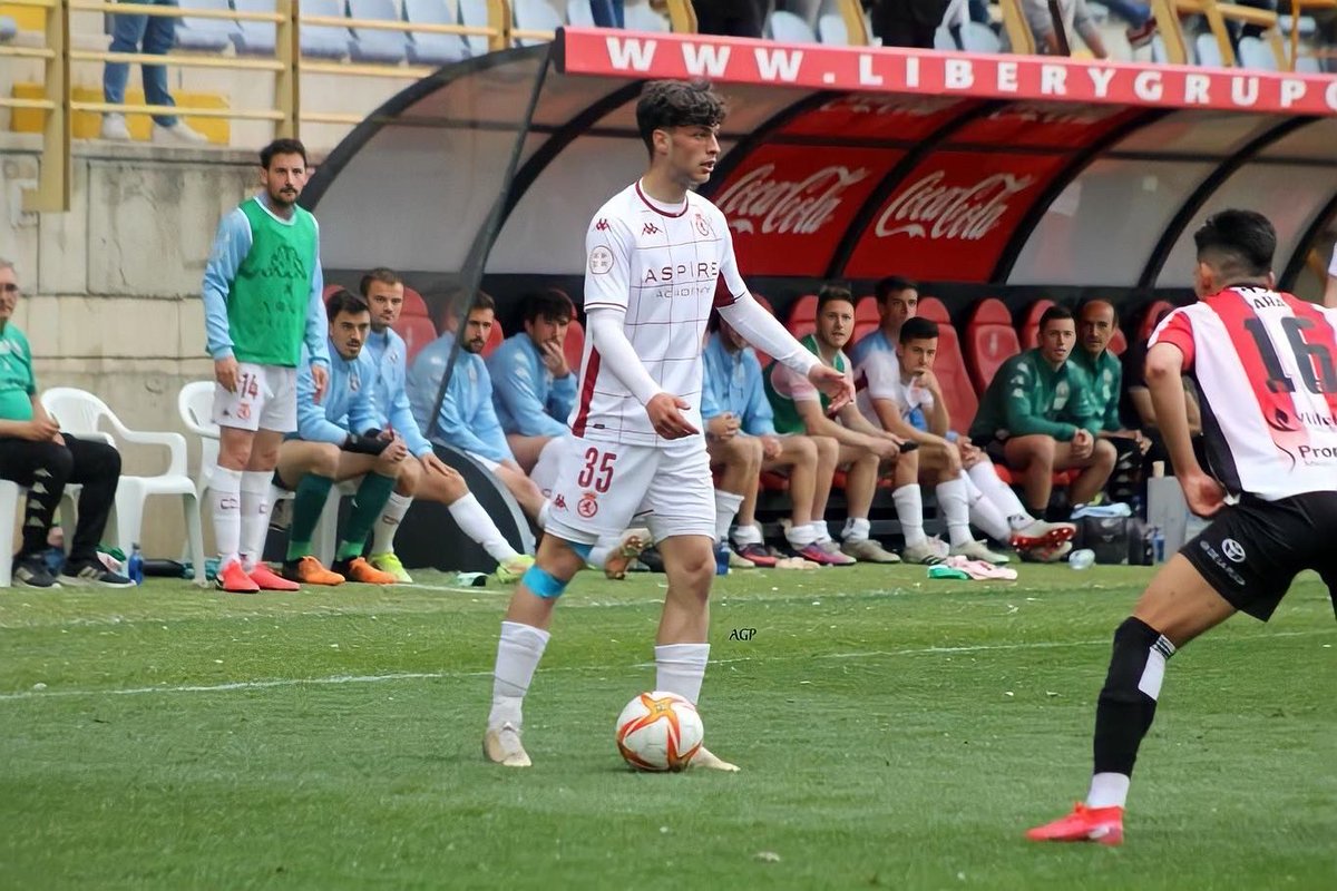 🦁𝗝𝘂́𝗽𝗶𝘁𝗲𝗿 𝗟𝗲𝗼𝗻𝗲́𝘀 🦁

David López promociona dentro de la <a href="/CultuAcademia/">Cultu Academia</a>
 y formará parte del #JúpiterLeonés 2022/23 🆑

#CultuAcademia