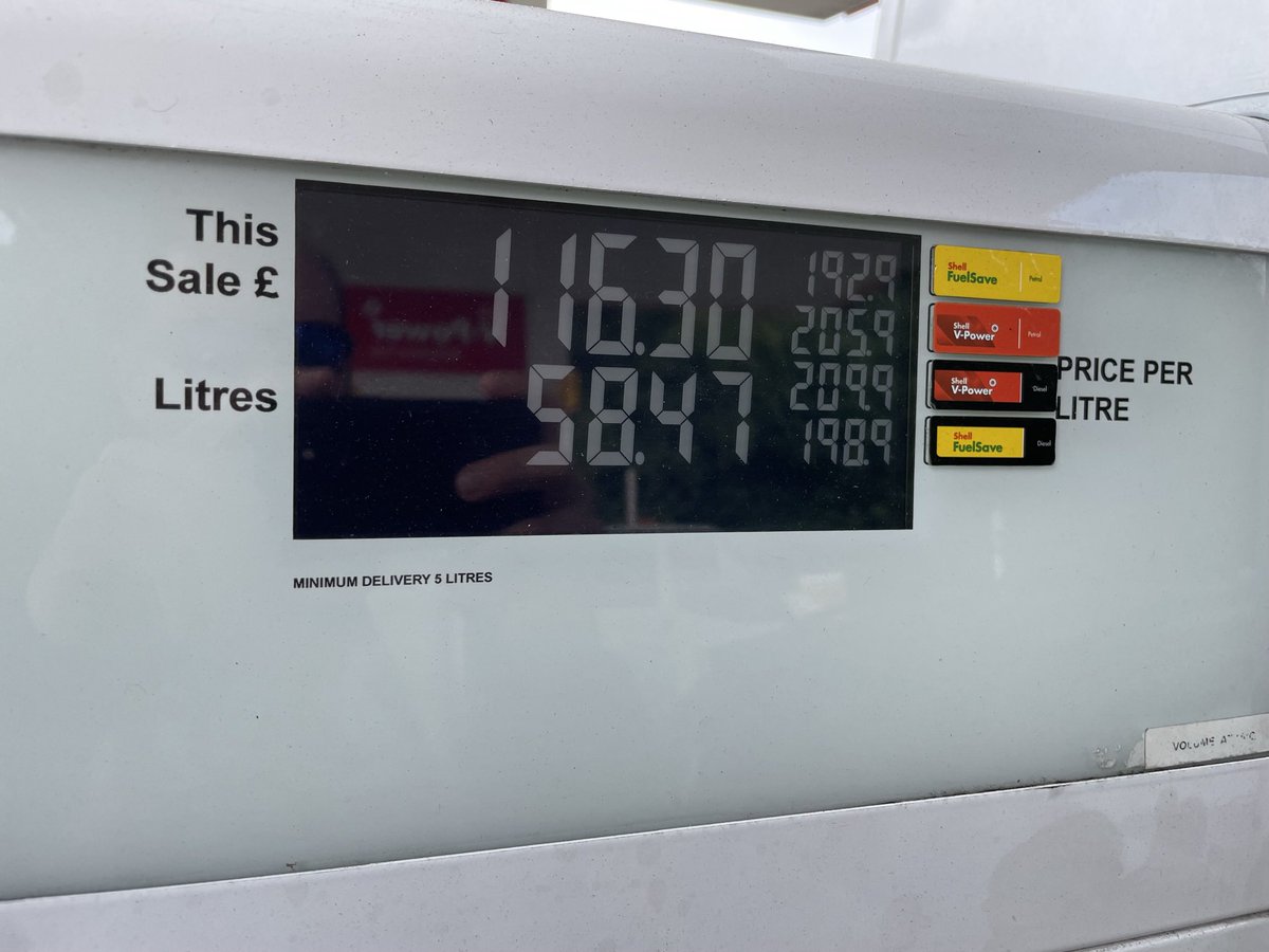 SnapperSnooks's tweet image. Does anyone else fill up their car thinking about the bike parts they could have bought instead?🤷🏻‍♂️