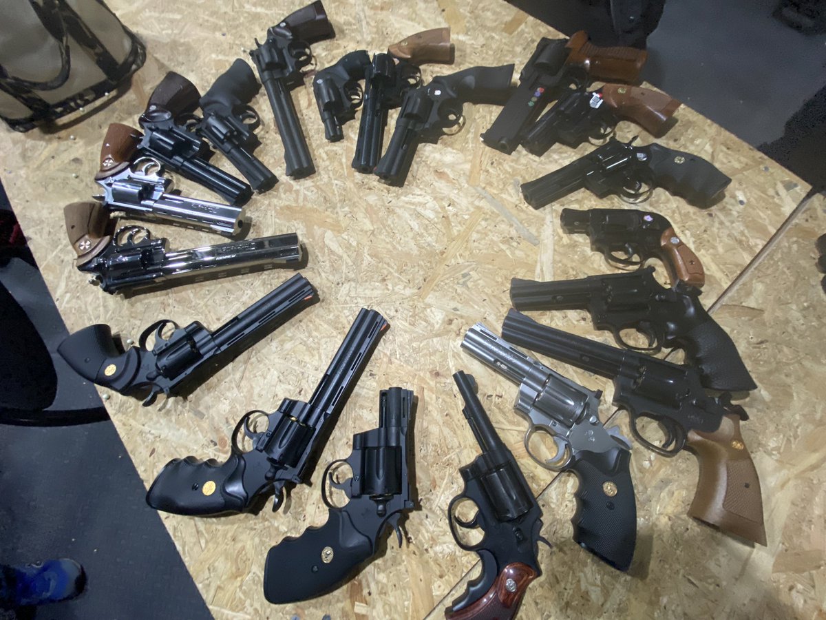 ArmoryTm's tweet photo. 今日はリボルバー戦とVSR ca870戦を交互にしました。飛び入り参加もありで一日中楽しいゲームでした❗️
またやりましょう😊 https://t.co/27QUE1Hpun