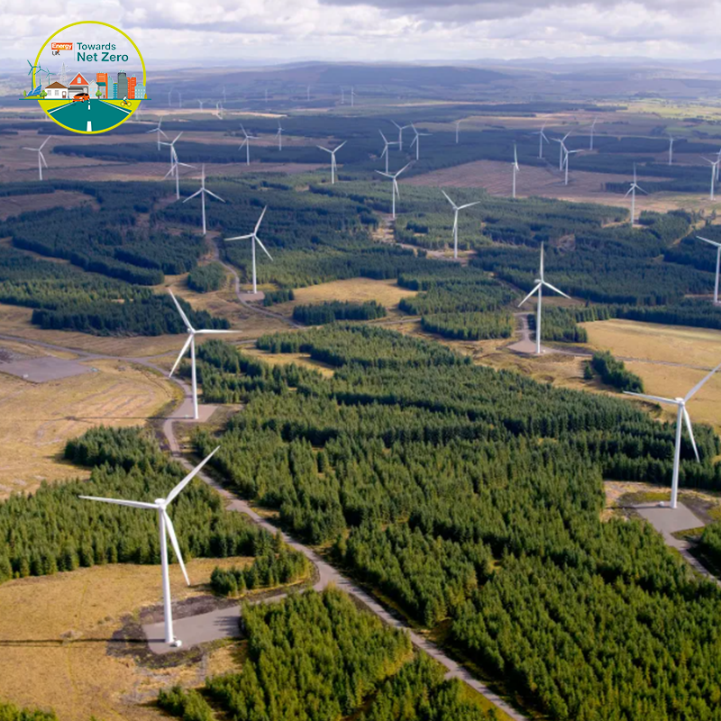 EnergyUKcomms's tweet photo. Next up is #Whitelee windfarm @Visit_Whitelee, the biggest onshore wind farm in the UK and one of the biggest in Europe.
215 turbines generate up to 539MW of clean electricity, enough to power over 350,000 homes. @ScottishPower
#NetZeroWeek #TowardsNetZero