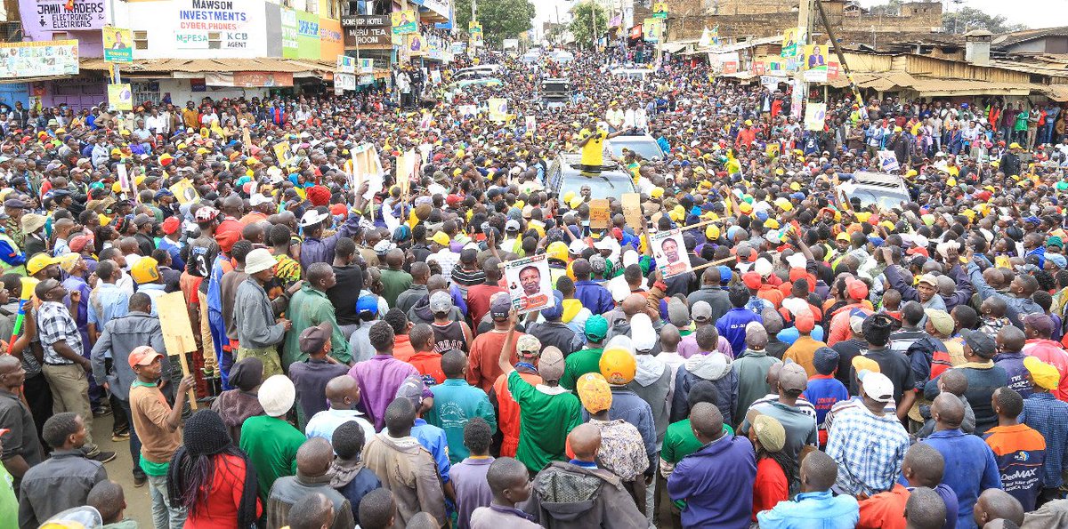 WilliamsRuto's tweet photo. At the Sunbird Stage in Meru Town, Meru County, with our colleagues @rigathi, @SpeakerJBMuturi, @mithika_Linturi, Kathuri Murungi, Moses Kirima, Halima Mucheke, @KindikiKithure, @NdindiNyoro, among other leaders. https://t.co/0tI4m6PcPu