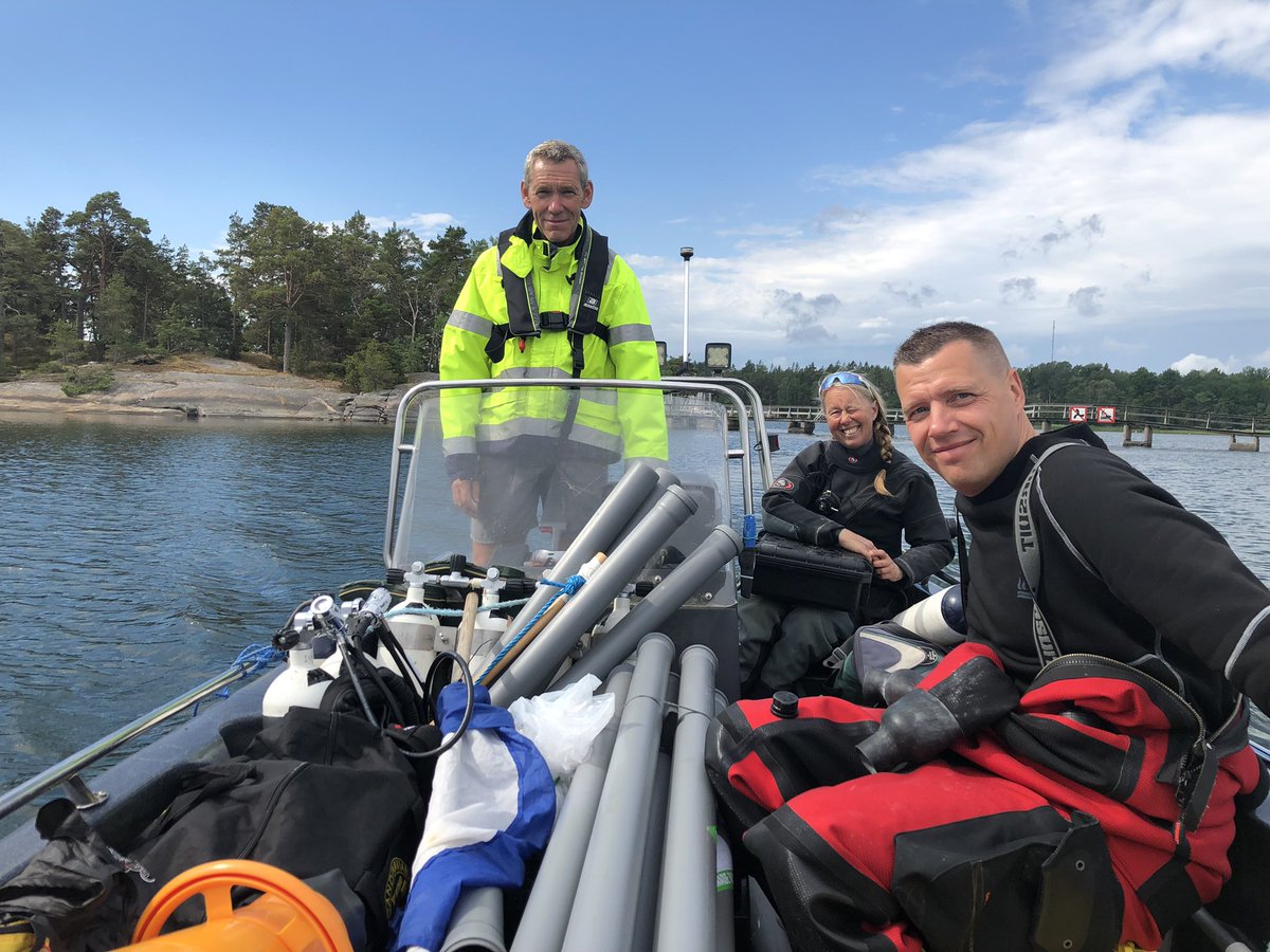 martin_dahl_'s tweet photo. Another week of field work to collect sediment/soil cores to assess carbon and nitrogen storage in Baltic Sea coastal habitats #climscape https://t.co/TBz5n7aidI