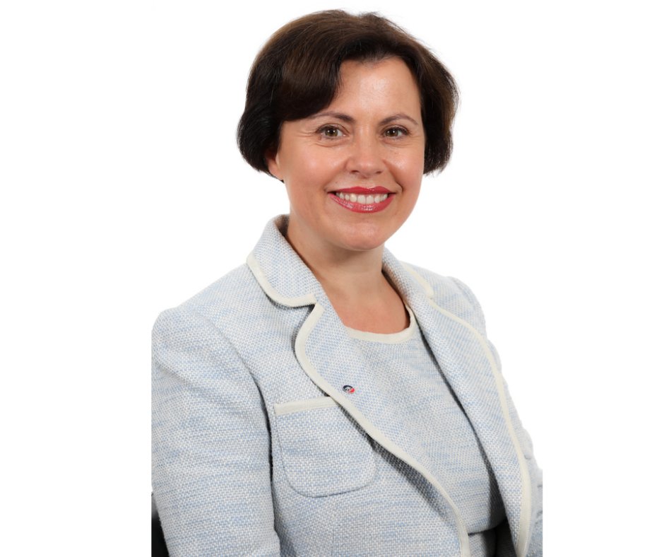 APCParcel's tweet photo. Congratulations to our HR Director, Corina, for being recognised by @hrmagazine as one of the top HR Influential practitioners in 2022 for the second consecutive year. Corina is a key member of our leadership team &amp; is passionate about making The APC a fantastic place to work! https://t.co/Cd6mqOmHE3