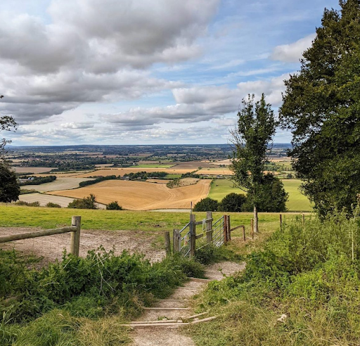 247taxisBedford's tweet photo. The highest point in Bedfordshire!
📷 emmamkillick
📱 Download our app https://t.co/fB27lbC8DC
📞 01234 262222
🌐 https://t.co/PbmKMm8oWn
-
-
-
-
#taxi #bedford #bedfordshire #taxis #bedfordtaxi #passengerapp #student #bedfordshireuni https://t.co/O1M4x4Z3Sh