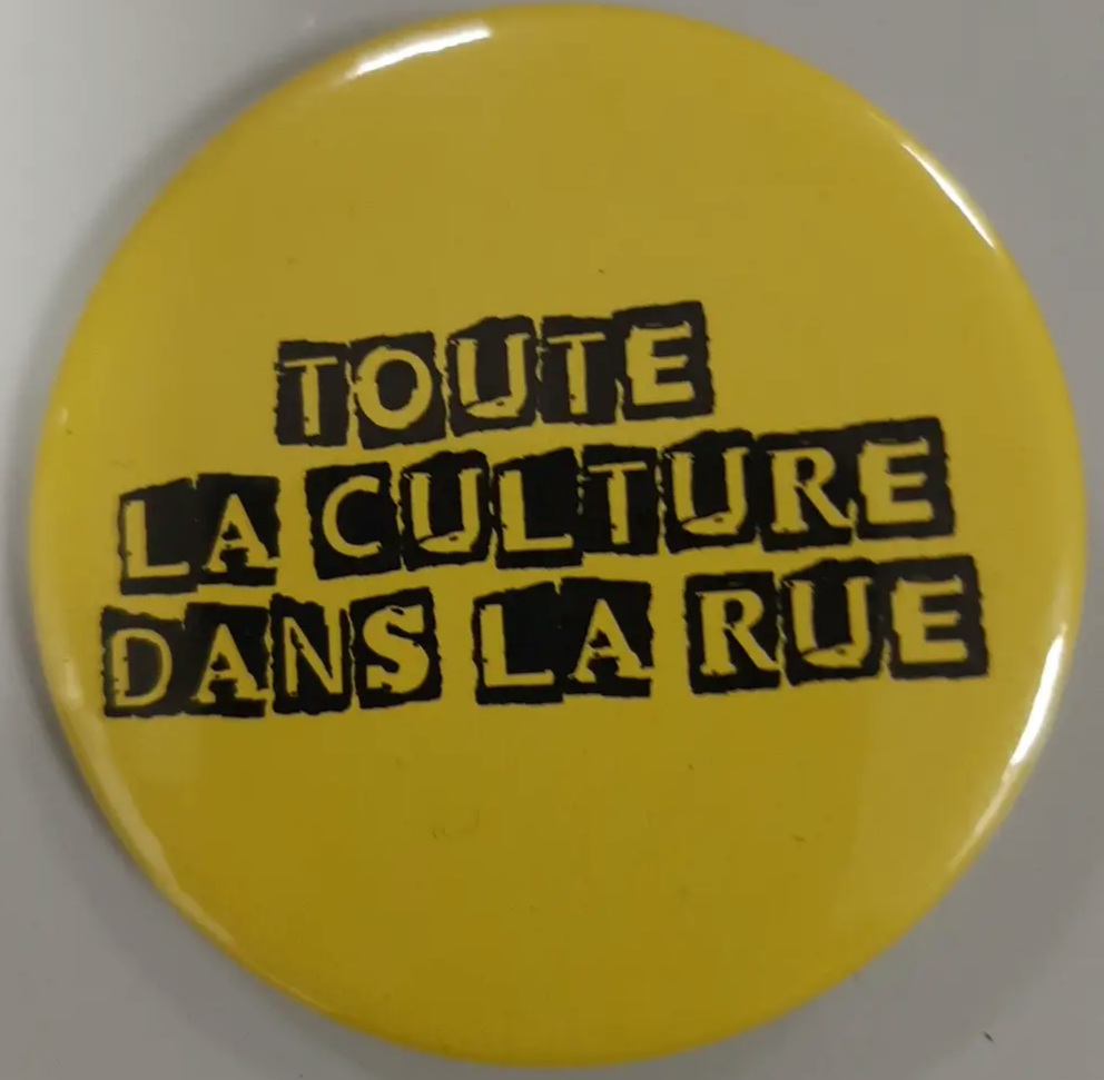 #CGTCulture #CGT #culture <a href="/UFSE_CGT/">UFSE-CGT</a>  <a href="/SNAM_CGT/">Musiciens et musiciennes CGT</a> <a href="/fpcgil_internaz/">FPCGILInternational</a> <a href="/CGT_RadioFrance/">CGT_RadioFrance</a> <a href="/roma7maggio/">Emergenza Cultura</a> <a href="/FPCGIL_RLMibact/">FP CGIL Roma e Lazio MIBAC</a> <a href="/cgt_spectacle/">CGT SPECTACLE</a> <a href="/synptac/">Synptac-CGT // Compte inactif</a>

Rassemblement devant la préfecture à Ravenne pour le ministère de la Culture. La Cgt-Culture était présente  soutenir lescamarades italiens