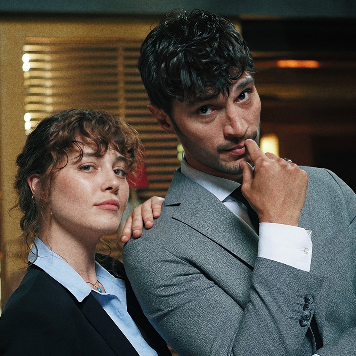 mertdemir_lover's tweet photo. Bizimkiler 😍😌
Bu akşam #sevmekzamanı var 

#ilhanşen #DenizIsın https://t.co/jGM6sqWEmu