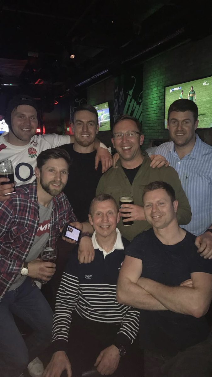 sedgleytruck's tweet photo. Happy 70th Crack 💙
An absolute legend of a man who we’re lucky enough to call Dad + Grandad…
What a great role model you are for all of us!!!
Still playing rugby 🤩🏉
So kind + the most humble bloke you’ll ever meet!
Happy birthday Dad 💙 https://t.co/uq6RqpL2Vi
