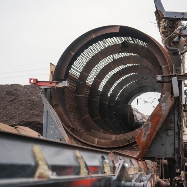 We are always striving to provide the best quality topsoil. 🤩

Call now for next day delivery of our BS3882 Topsoil. Loose, Bagged, or Delivered! 

📞 02920 797835