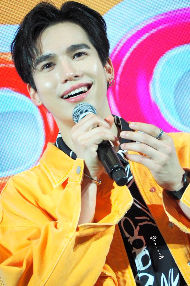 sweetzhan9197's tweet photo. หล่อกว่ากรธัสส์เมื่อวาน คือกรธัสส์วันนี้~
หล่อกว่านี้ได้อีกแหละ แต่ค่อยๆทยอยหล่อ
(。♡ @MMaxmaxxxx ♡。)
#FanDomFanDayxMaxNat
#mmaxmax #ไดโนกรธัสส์
#ฮาร์ทดิสของแม้กณฐ https://t.co/x1HoE8C0Uk