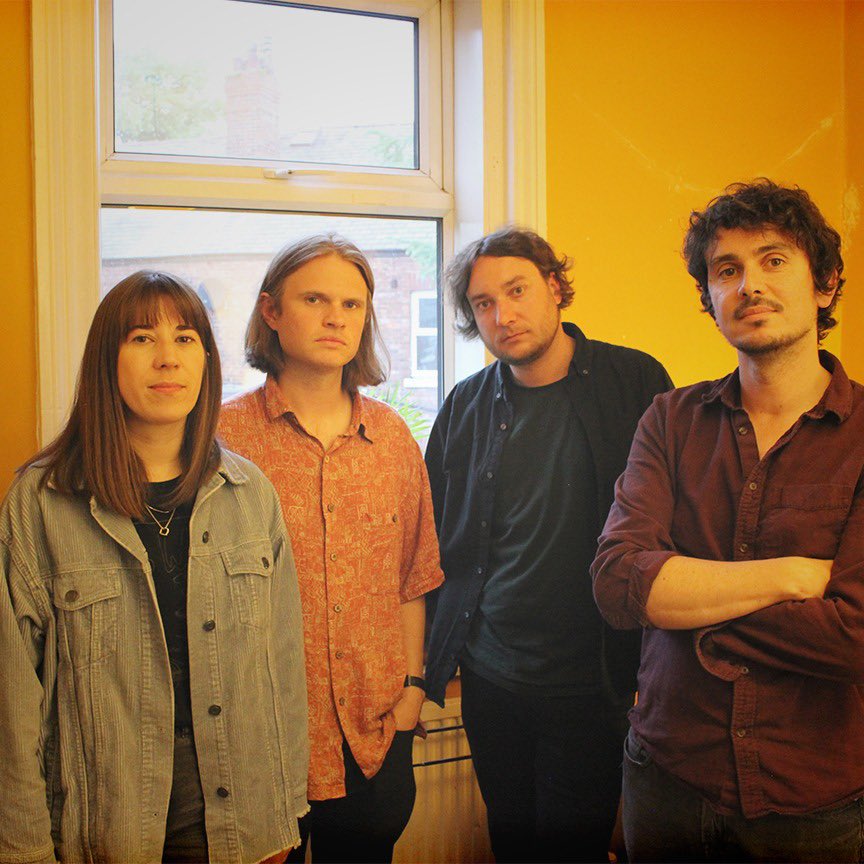 JuicePopsBand's tweet photo. Hello! We’re looking forward to playing @The_Peer_Hat with our friends @Bunkerpop1 this Thursday! Get yourself down! 

We’re off to Bristol and London next week too so keep your eyes peeled for updates! 

#manchestergigs https://t.co/WX3RQmjSTL