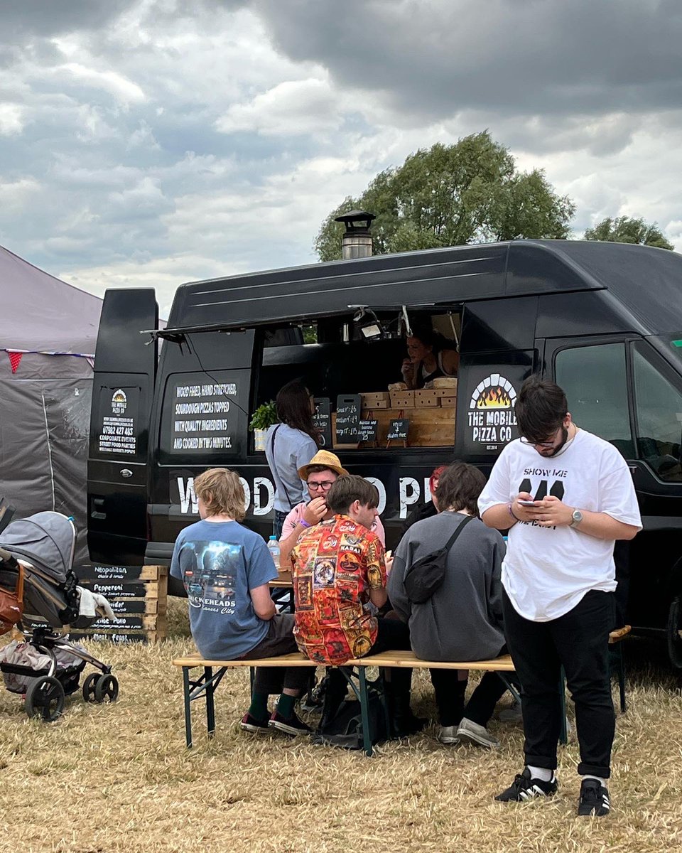 The Mobile Pizza Co tweet media