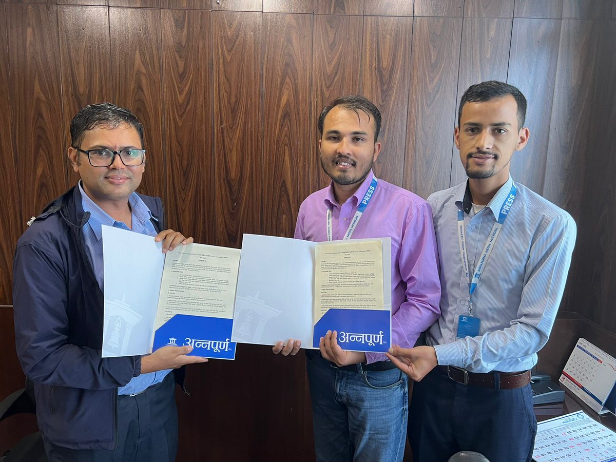 cjneupane's tweet photo. Annapurna Media Network´s UFS- https://t.co/ursuJ3N5mF and https://t.co/O4XU9y6wMz are MoU Green partners for the campaign.
Thanks everyone for your support .
2079-3-20
#दिगोपनकालागिएकता #climatechange #advocacy #sustainability #green
🌺🙏
#AMNUFS #GreenPartner https://t.co/cLzgVVUq70