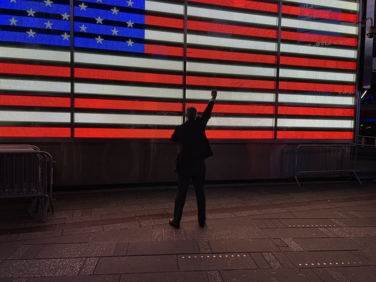 reubstock's tweet image. Happy Independence Day!  ⁦@TimesSquareNYC⁩