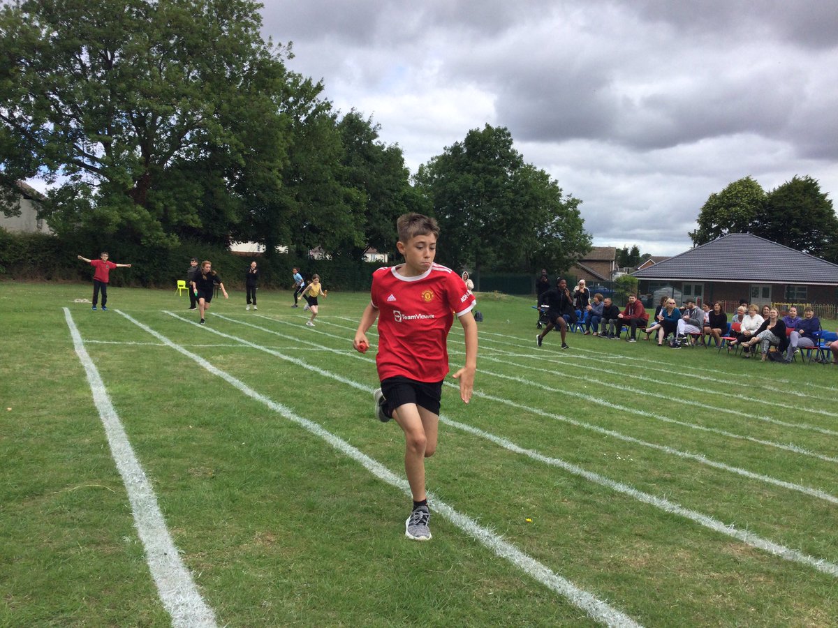 Mr S Grason tweet media