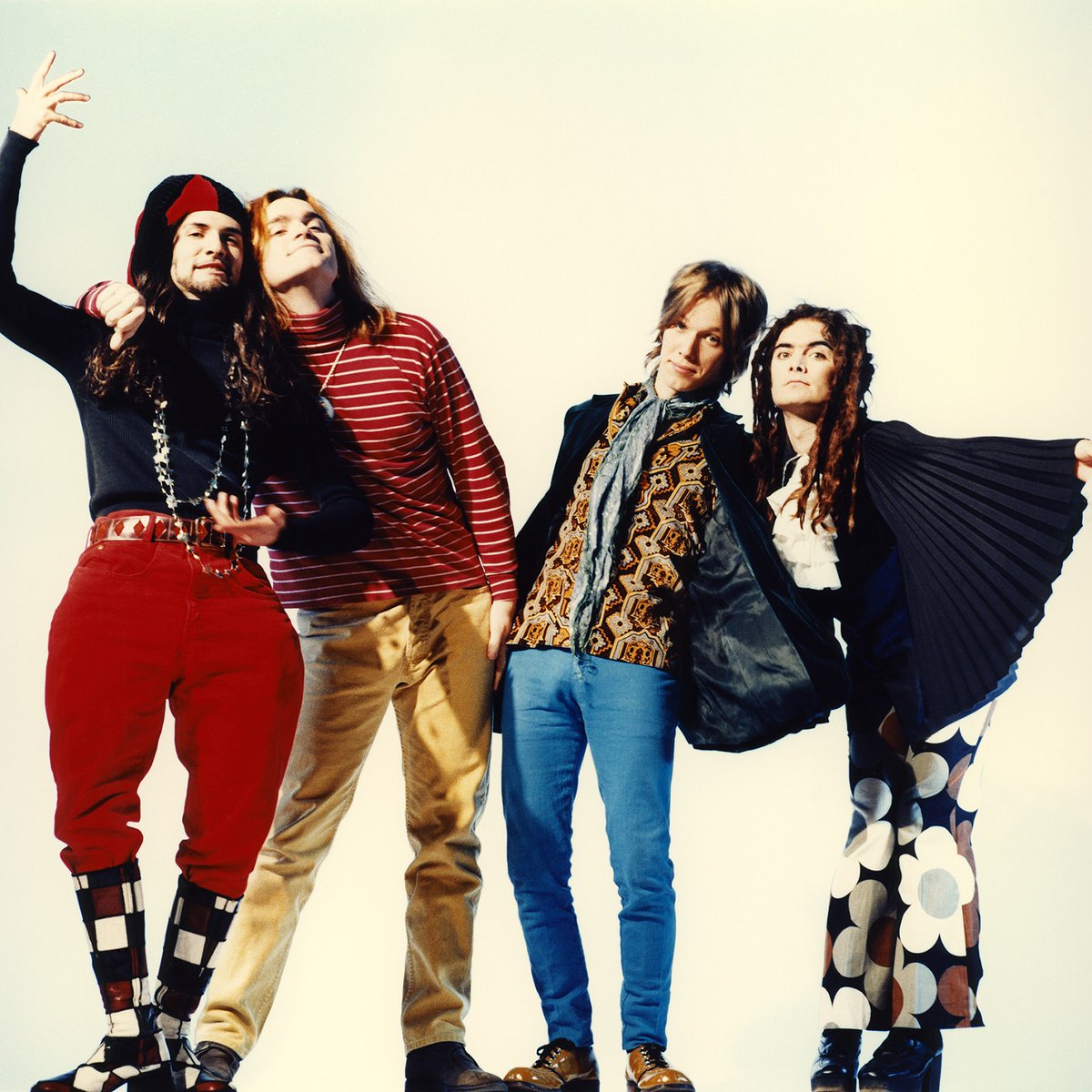 BIG_NOTHING_Co's tweet photo. ■JELLYFISH | Andy SturmerとRoger Manningによる伝説のバンド、Jellyfish。彼らがリリースした7インチをコンパイルしたボックス・セット。【ボックス・セット(7インチ7枚)/リマスター盤/完全初回限定盤】
https://t.co/nSbrYB8Xqy
#JELLYFISH
#NewLandRecords
#AndySturmer
#RogerManning https://t.co/FkkH9VNhug