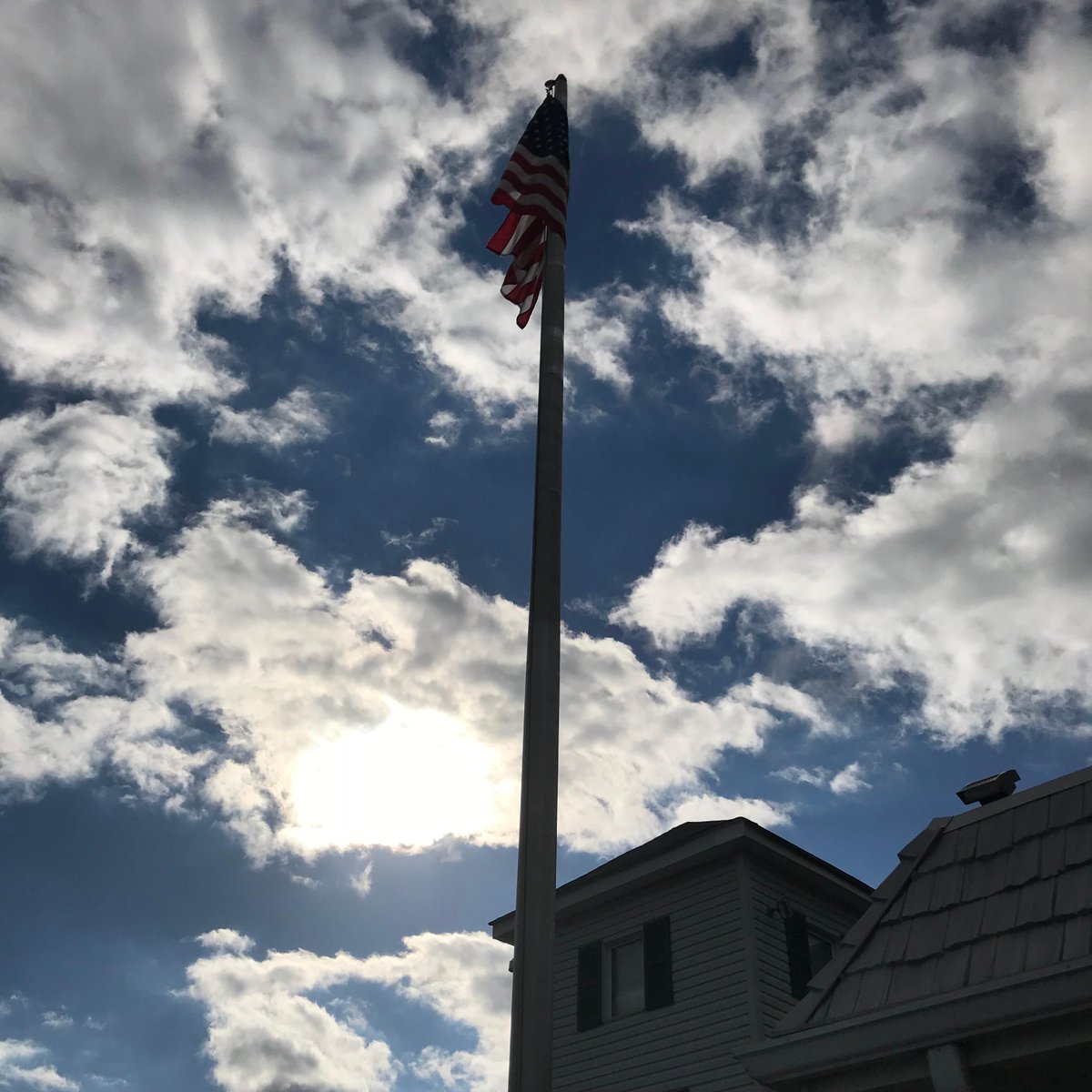 WHUD_H20's tweet photo. Happy 4th of July! https://t.co/wfbS0H1xAM