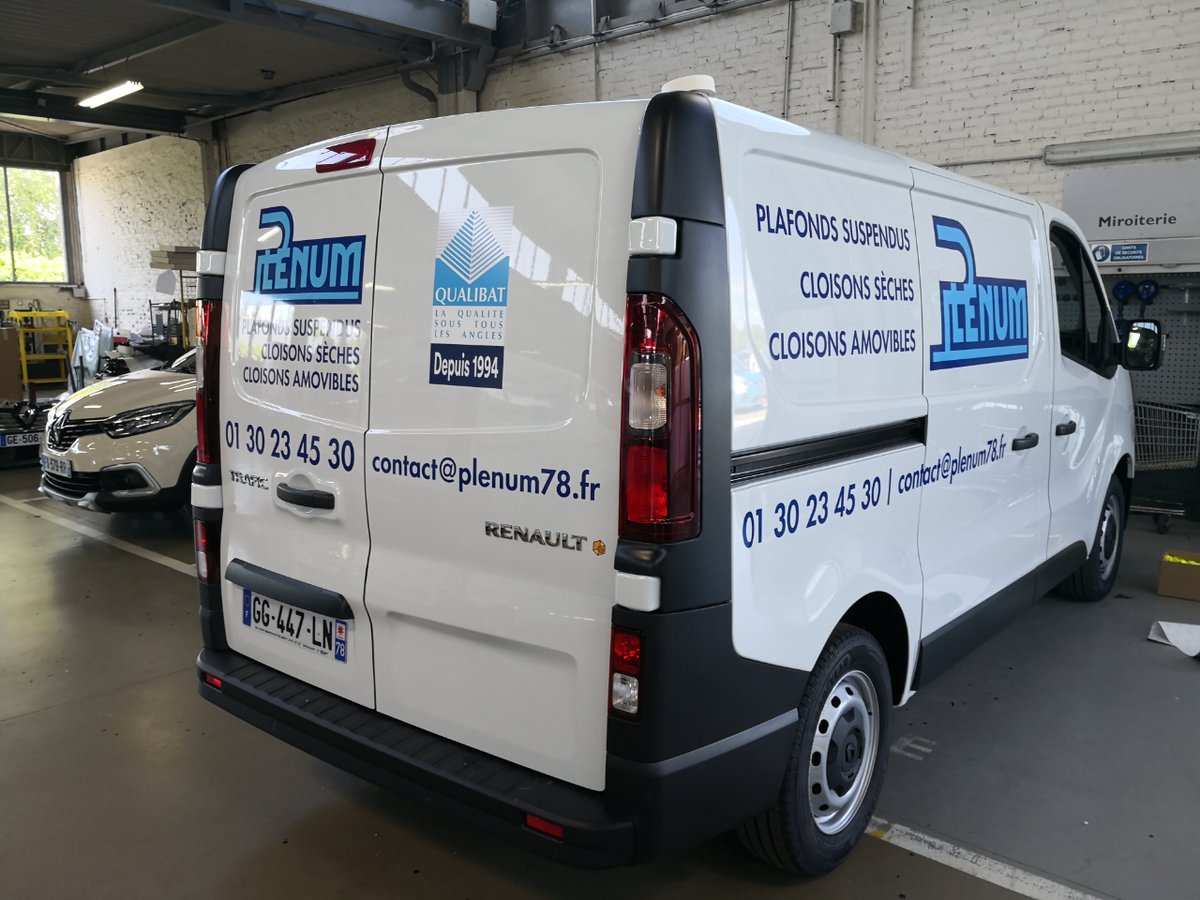 lapetiteboite's tweet photo. Marquage véhicule 🚙

Plenum nous a confié la marquage de 3 de ses véhicules 
Le cadre arrière et les 2 côtés. 

Avez-vous pensé à marqué vos véhicules ?
Pour en savoir plus  : 
09 72 27 17 51 
contact@lapetiteboite.com

LPB #plenum #marquage #vehicule #camion #communication https://t.co/QQt4fghzdK