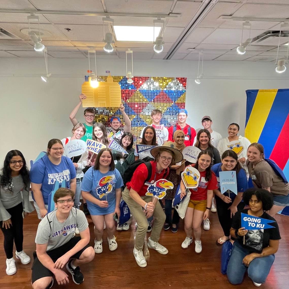 Kuorientation's tweet image. We have had such an amazing first half of orientation season at KU! We are off this week, but can't wait to meet all of our Week 5 attendees next week! 

#kuorientation #jayhawks #rockchalk #ku #classof2026