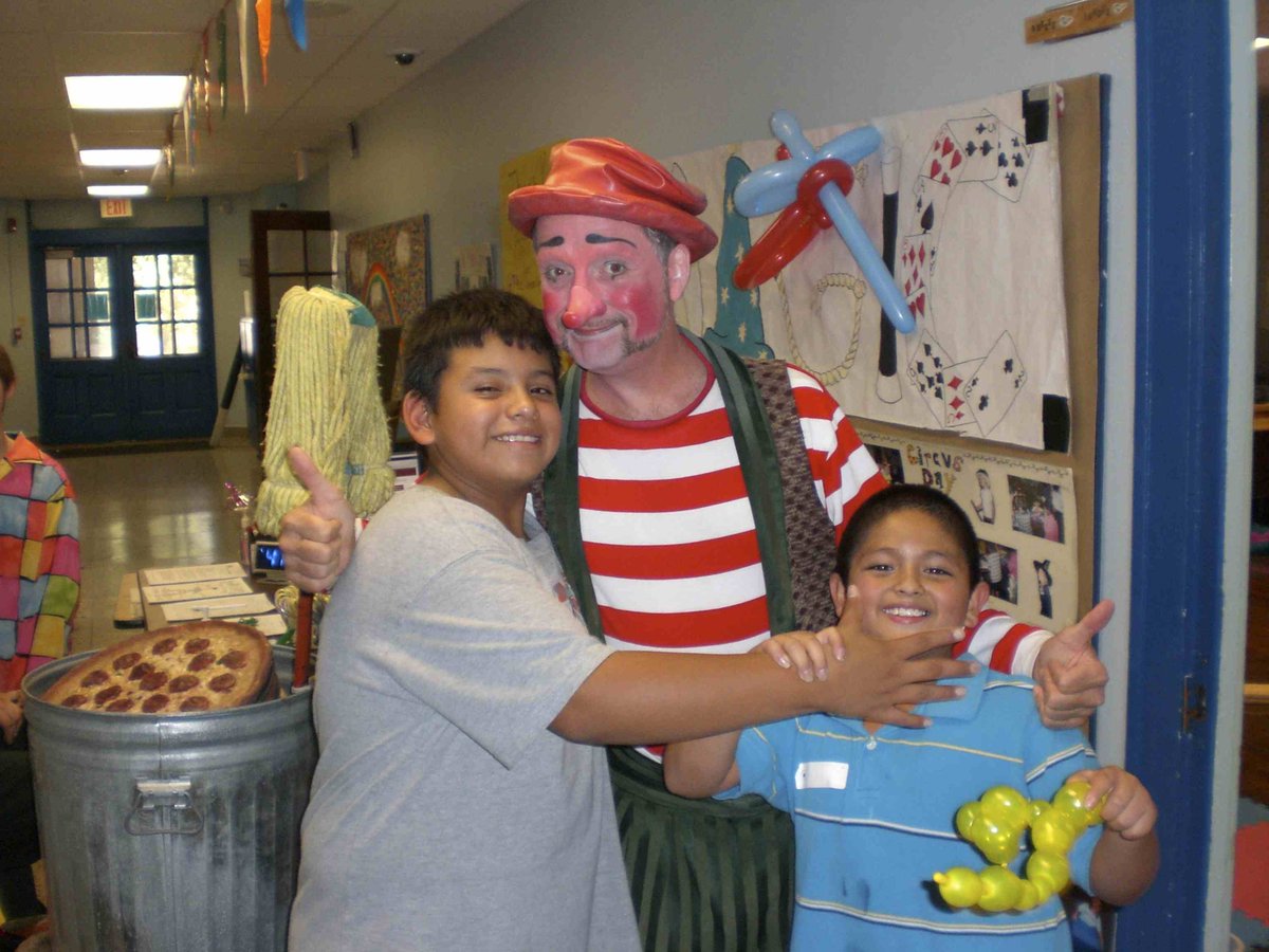 MagicCamp's tweet image. Fantastic Magic Camp is taking the day off, but you can still register for one (or more!) sessions during the rest of the summer. Register today at magiccamp.com