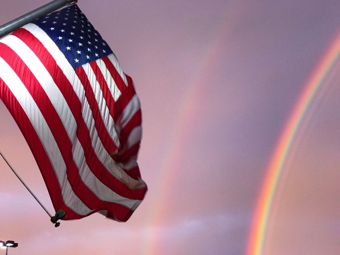 ebursk3's tweet photo. Wishing all a wonderful #FourthofJuly! One of my favorite photos to celebrate America’s #IndependenceDay, courtesy of my son Robert Bursk. https://t.co/1TOiavZyz9