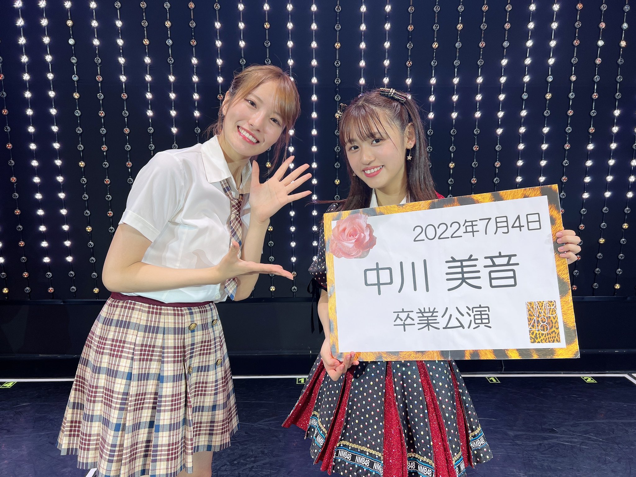 こじまつり 前夜祭 感謝祭 コンプ 泣かせない”小嶋陽菜も泣いた！豪華ゲスト・コラボ・復活…卒コン
