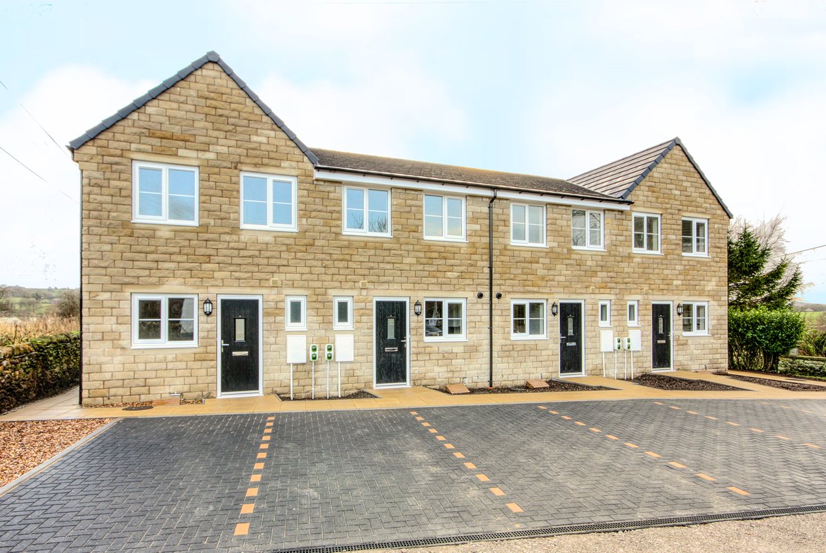 More than 300 new affordable homes have been built in rural Yorkshire - including a total of 111 in the Craven district in the past 12 months . 👏👏👏
Read full story here: cravendc.gov.uk/news/latest-ne…
#RuralHousingWeek
#RuralHousingEnablers