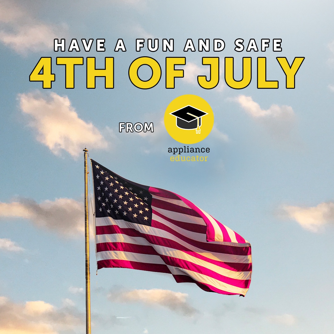 app_educator's tweet image. Wishing everyone a fun and safe 4th of July! 🇺🇸