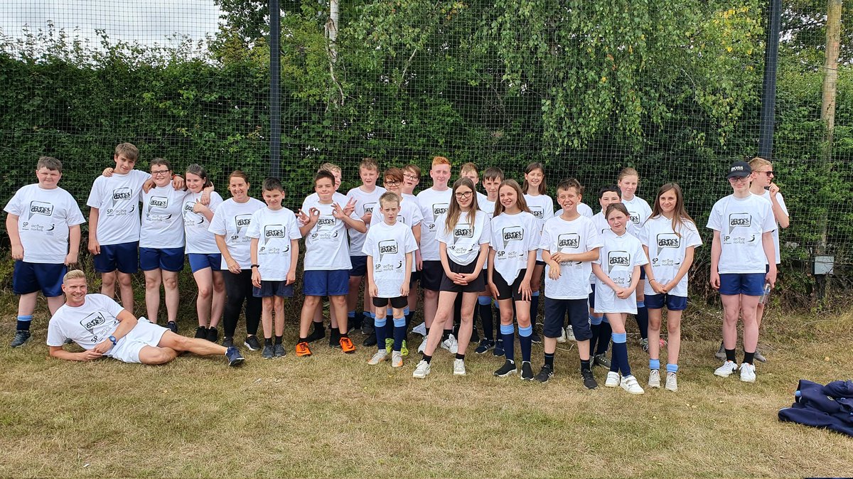APHS_PE's tweet photo. @AldermanHigh Year 7-9 pupils and @NorthNorfolkSSP PE Teachers had a fabulous and colourful afternoon at the @NorfolkSchGames 5k Colour Run event today!
A big thank you to Mrs Somerton for accompanying us on such a fun day. @YourSchoolGames
@YouthSportTrust
🏃‍♀️🏃‍♂️🎨💥🔴🟠🟡🟢🔵🟣😂 https://t.co/QVeILXiBkh