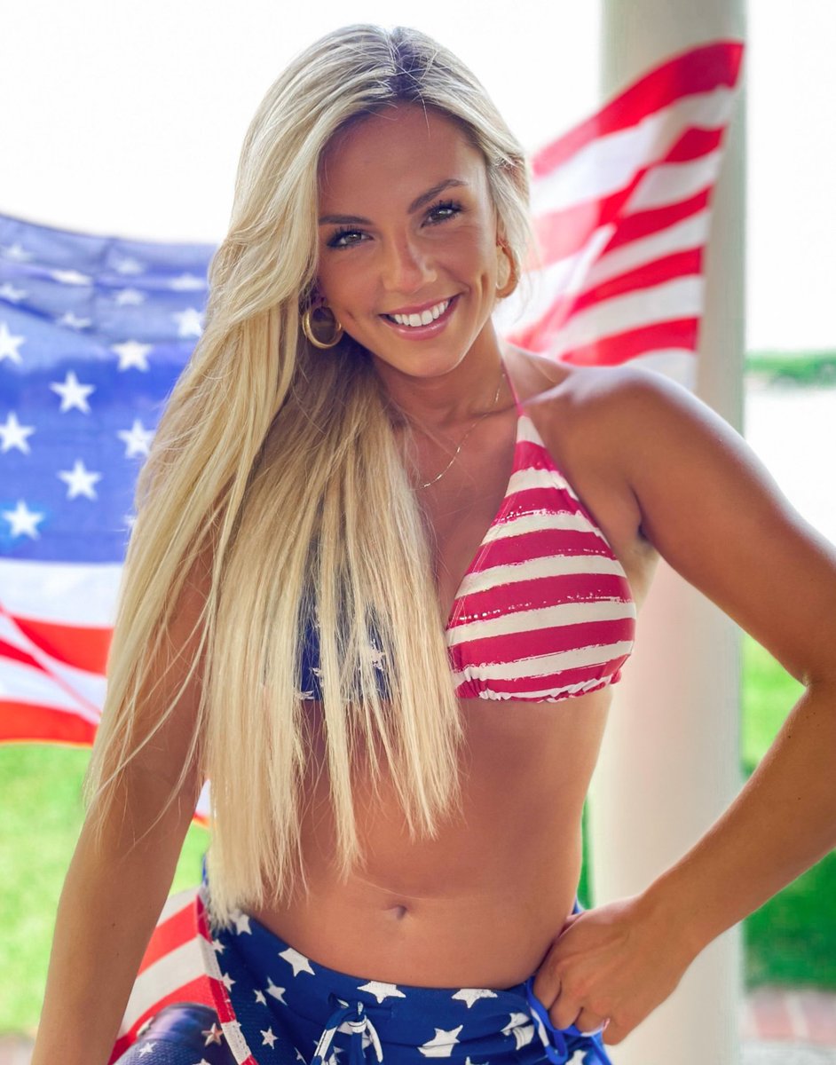 Annie Agar tweet media