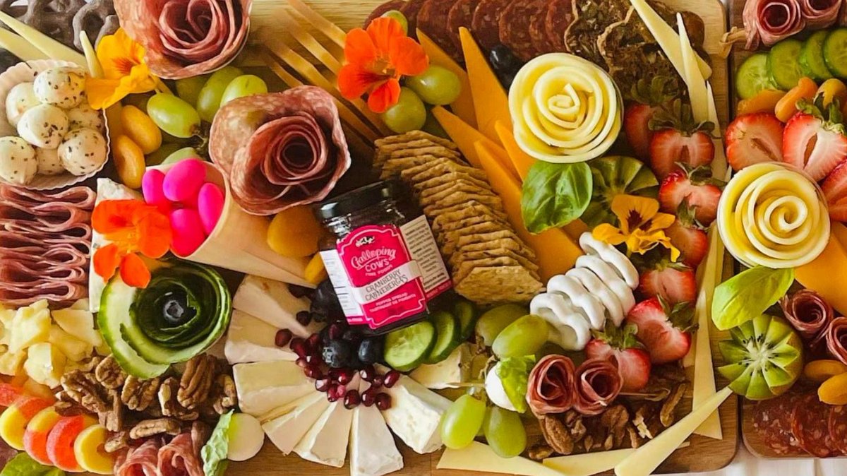 Make your next summer gathering absolutely legendary with a board like 
@sweetcheesuscharcuterie’s!

Support local at Pete’s Frootique, Sobeys and Loblaws Deli, independent retailers, gallopingcows.com 

#charcuterieboard #charcuterieboards #charcuterieboardsofinstagram