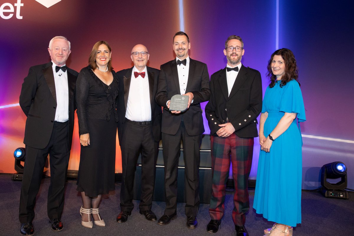 Congratulations to MBM Commercial for Winning LawNet Law firm of the Year Less than £6m. It was a pleasure as always to sponsor an award.