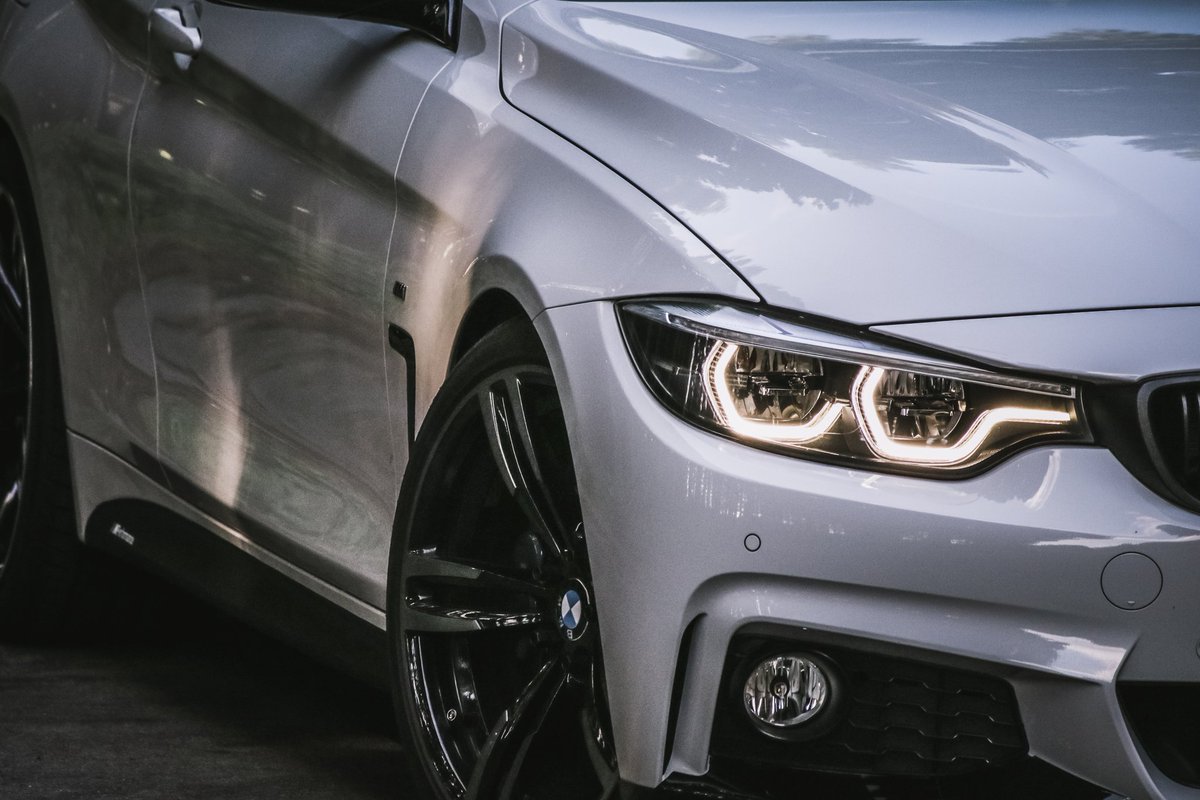 eote108's tweet photo. 自分的に437Mを超えてくるホイールがまだ出てこない
#車好きな人と繋がりたい #BMW #F32 #F36 #4シリーズ #437M #MPerformance #ホイール https://t.co/IShvAj52HB