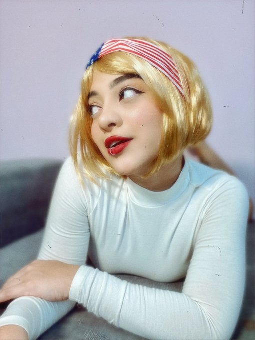 Happy 4th of July 🇺🇸 Leave a tweet here telling how you celebrate this tradition. #4ofjuly  #USA https://t<a href="/tag/usa"class="tags"><span>#usa</span></a><a href="/tag/4ofjuly"class="tags"><span>#4ofjuly</span></a>