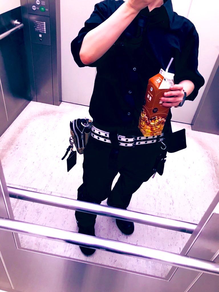kerberosGuy's tweet photo. 税関が出るので私物公開します。
本日はヤオコーに護衛に行って来ました。(頼まれた)
三名のSWAT軍人がリザルトしていたので短冊書いて来ました。世界平和？okayed!!!

I'd kerbrosguy!!! https://t.co/x6fZ5Hzydw