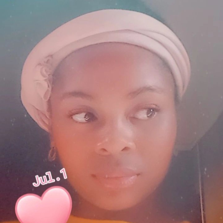 CathiciaC's tweet photo. #NouvellePhotoDeProfil https://t.co/ndU1NcqSPb